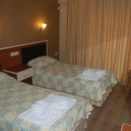 Hotel Epic 3*