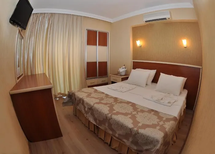 Hotel Epic 3*