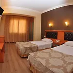 Hotel Epic
